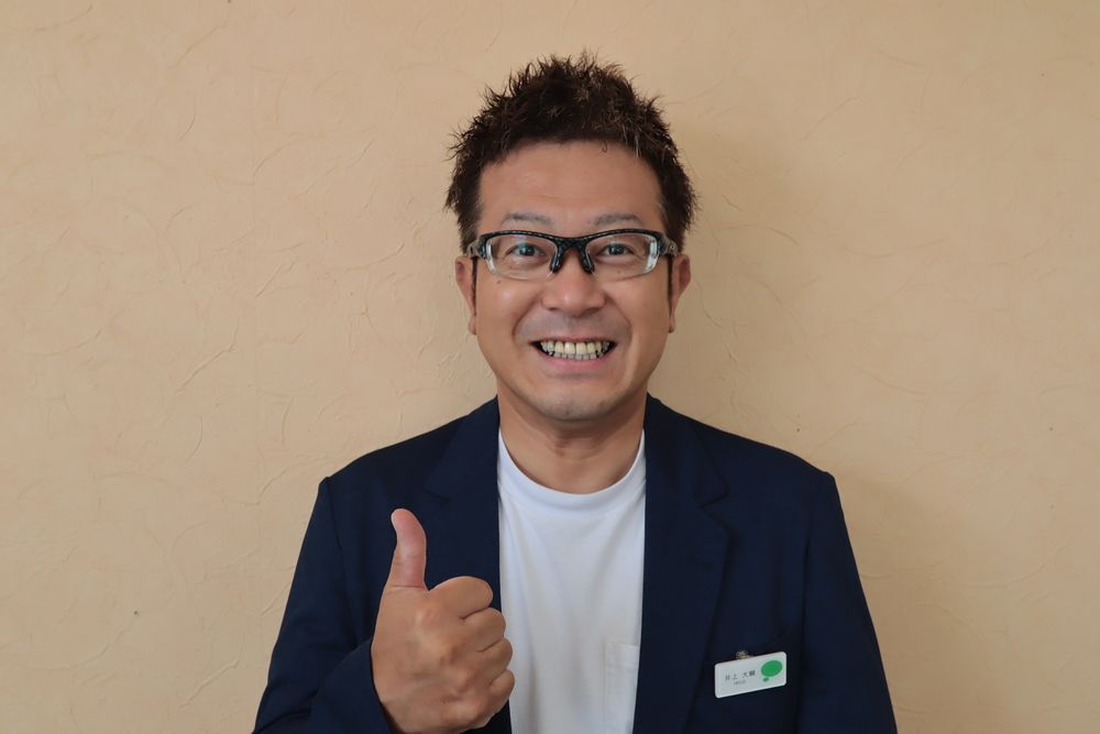 こんにちは。東上不動産の井上大輔と申します。 結婚を機に東松山市民となりました。 高坂に愛する？？嫁と娘？（猫セシル）と暮らしております。 皆様との出逢いを大切にし、喜んで頂けるよう精一杯、 元気一杯頑張ります。宜しくお願いします。 
